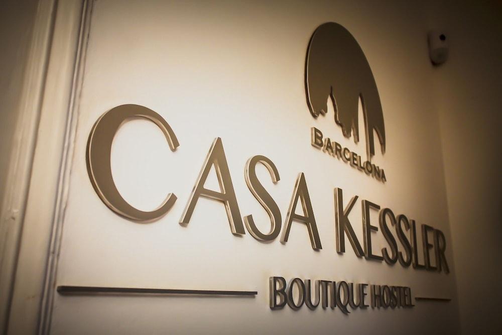 Casa Kessler Barcelona Hostel Bagian luar foto